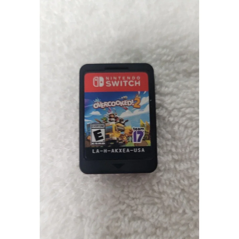 Overcooked! 2 Nintendo Switch Physical Game Cartridge LA-H-AKXEA-USA Team17